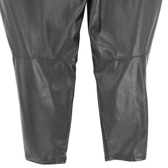 Fabletics Vegan Leather High-Waisted Leggings Black Medium NWT - Picture 10 of 10